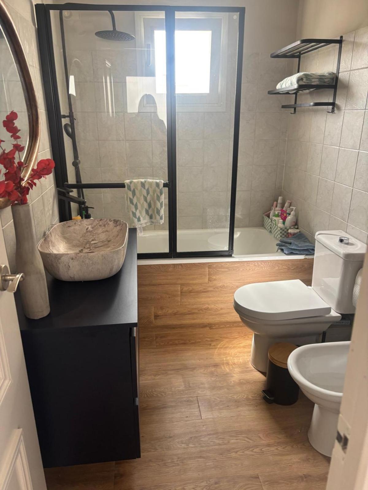 Six Apartments By Caleta Homes Μάλαγα Εξωτερικό φωτογραφία