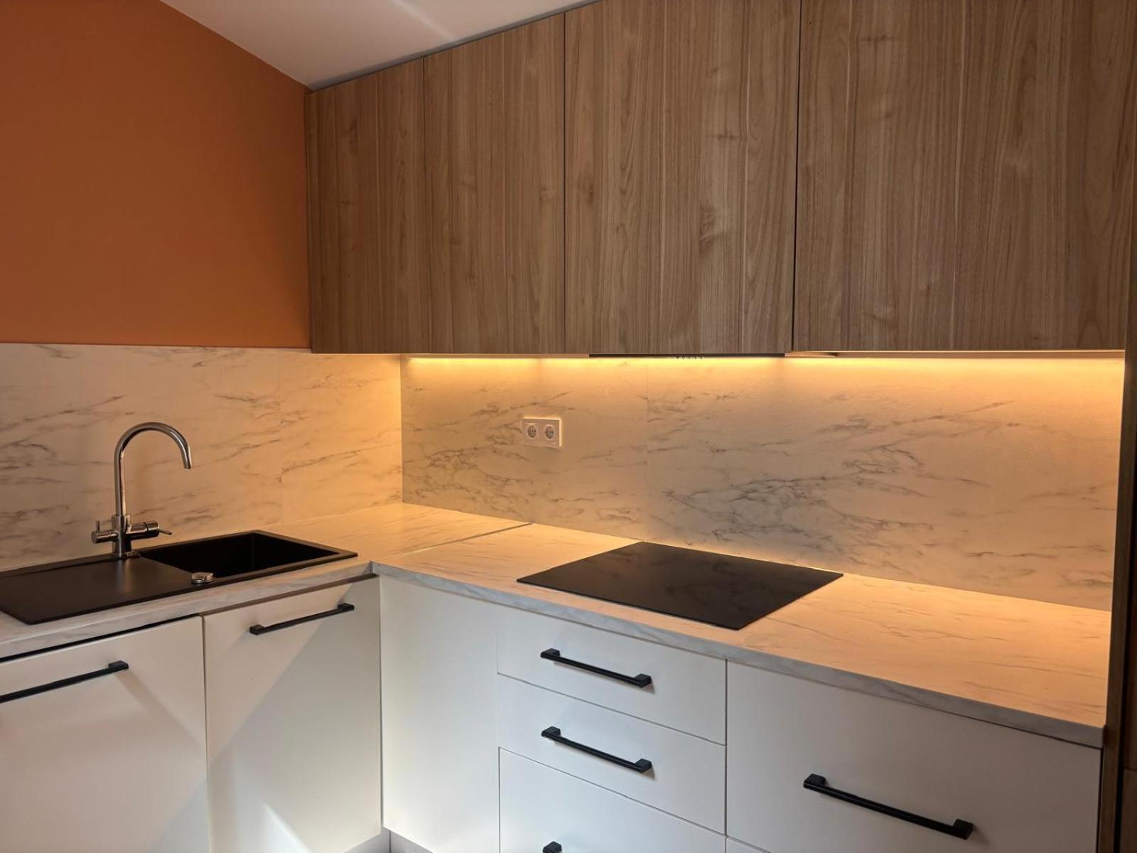 Six Apartments By Caleta Homes Μάλαγα Εξωτερικό φωτογραφία